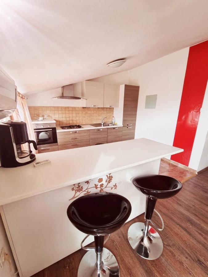 Apartments Nada Krk Town Exterior photo